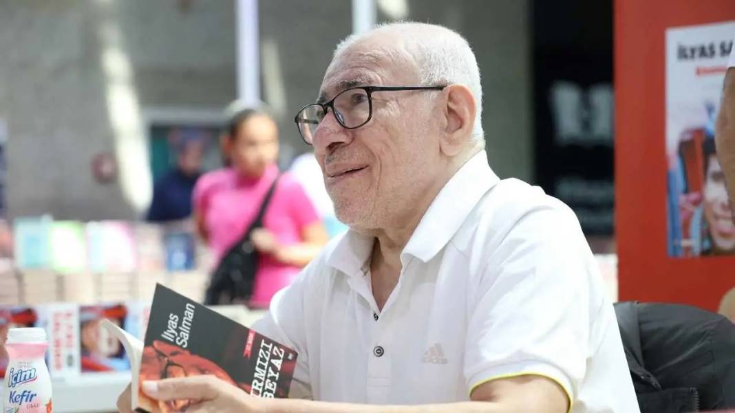 Antalya Kitap Fuarı Ziyaretçi Patlaması Yaşadı! 7